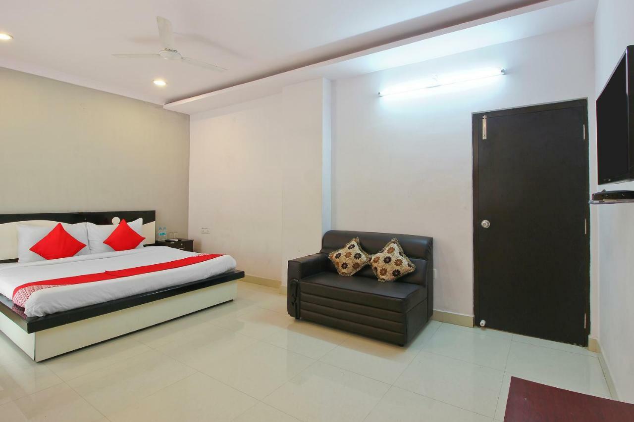 فندق Oyo Flagship 463 Banjara Hills حيدر أباد المظهر الخارجي الصورة